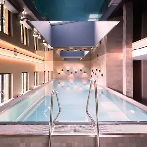 Adina Hotel apartamentowy