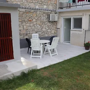 Nika Appartement Pula